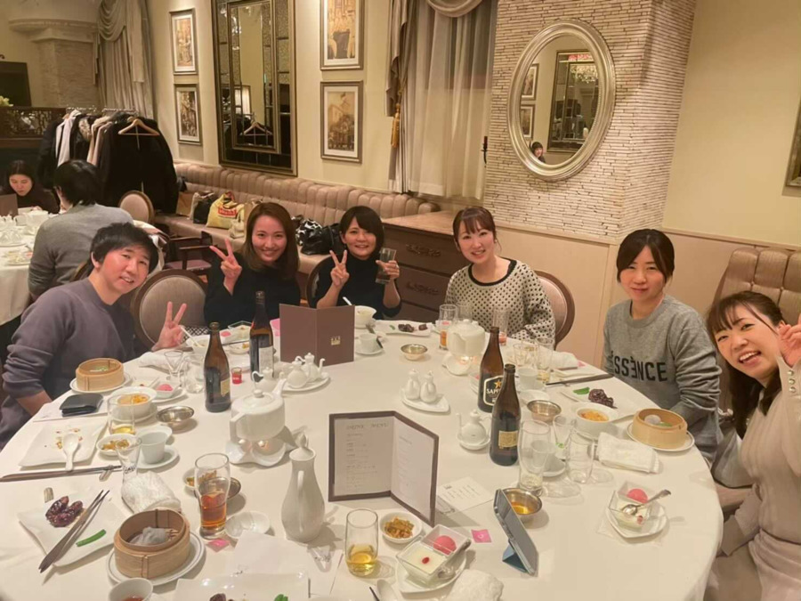 クリニックフォア大手町（看護師/准看護師の求人）の写真8枚目：忘年会などクリニックフォアグループ内の交流も盛んに行われています!