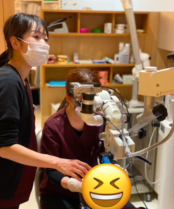 塚口歯科クリニック（歯科衛生士の求人）の写真2枚目：塚口歯科クリニックでは、先輩スタッフがしっかりサポートします。