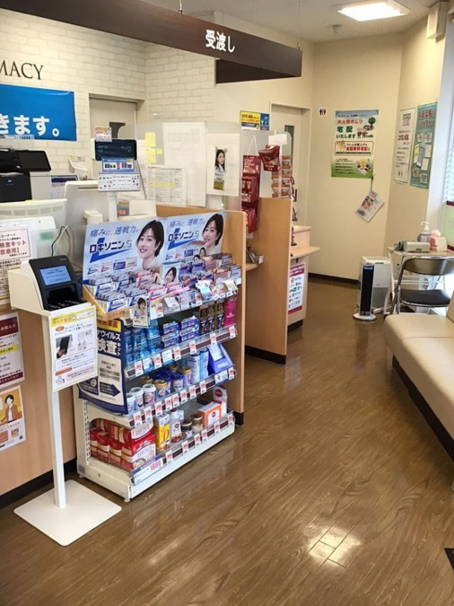 コクミン薬局大阪南医療センター前店（薬剤師の求人）の写真2枚目：コクミン薬局大阪南医療センター前店の内観