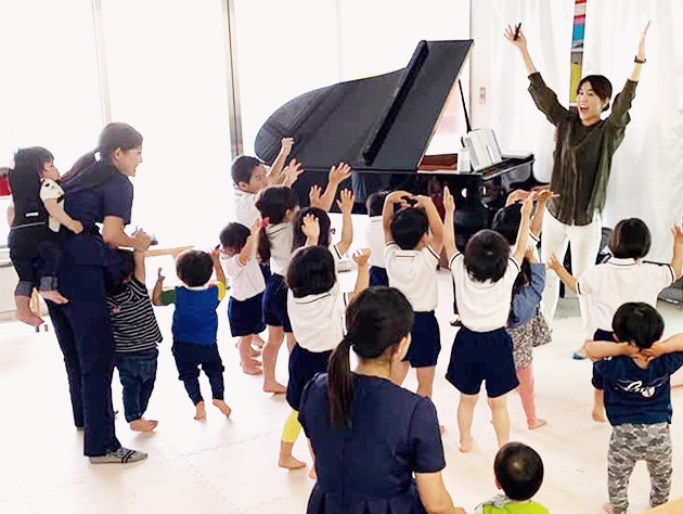 株式会社Strain　本社（幼稚園教諭の求人）の写真2枚目：