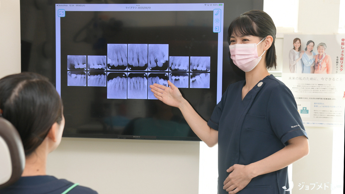 橋本歯科医院（歯科衛生士の求人）の写真2枚目：治療前の丁寧な説明を大切にでしています
