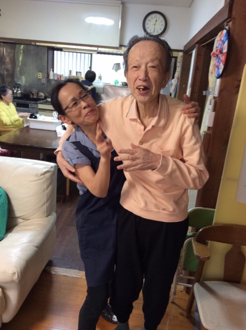 生きがい工房茅ヶ崎（介護職/ヘルパーの求人）の写真3枚目：笑顔がいっぱいの施設です！