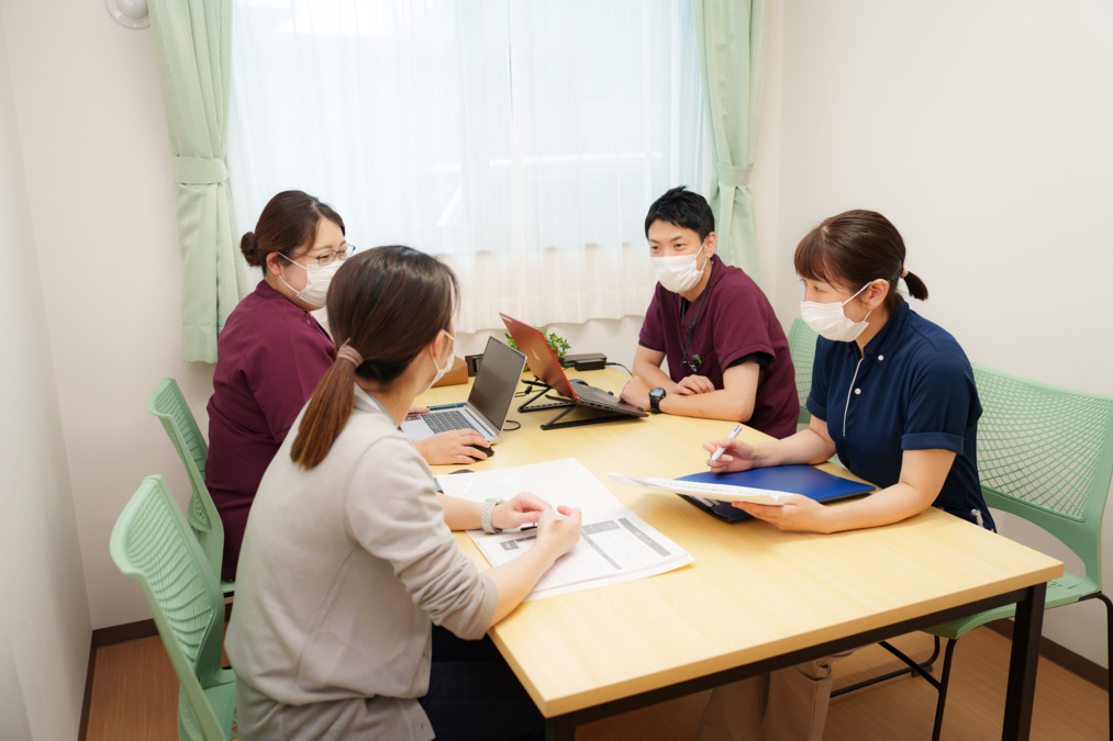 セレニティホスピス上杉（介護職/ヘルパーの求人）の写真2枚目：