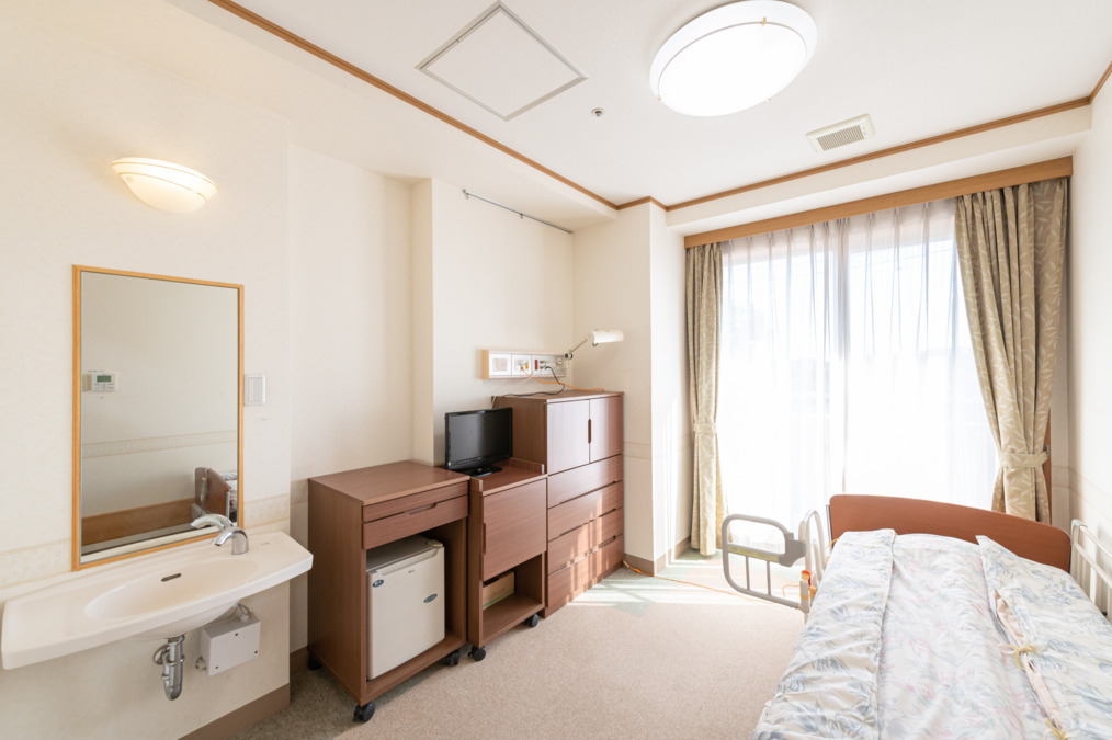 介護老人保健施設　所沢ロイヤルの丘（生活相談員の求人）の写真5枚目：お部屋の一部です