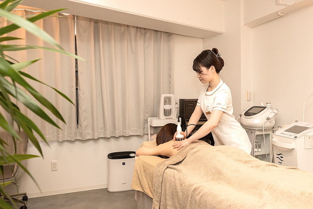 B+TREE 三軒茶屋店 Produced by INFINEEZ(アイリストの求人)の写真6枚目: