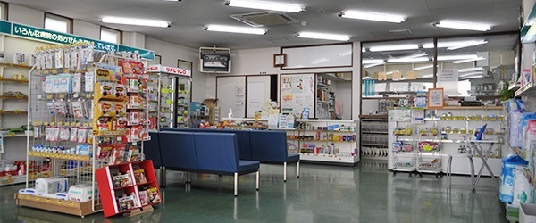 フジサワ薬局瑞浪調剤センター（薬剤師の求人）の写真3枚目：フジサワ薬局瑞浪調剤センターの内観