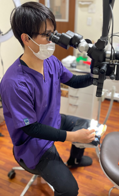 医療法人社団　ピュアスマイル　原田歯科クリニック（歯科医師の求人）の写真16枚目：【天吊り式マイクロスコープ】治療のレベルを格段に向上させます