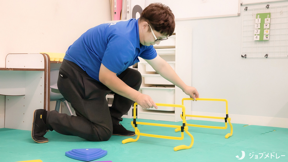 ライズ児童デイサービスししがや（保育士の求人）の写真13枚目：安全性に配慮しながら、和気あいあいと過ごしています