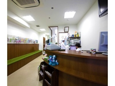 an調剤薬局大分店の写真3枚目：落ち着いた雰囲気の薬局内