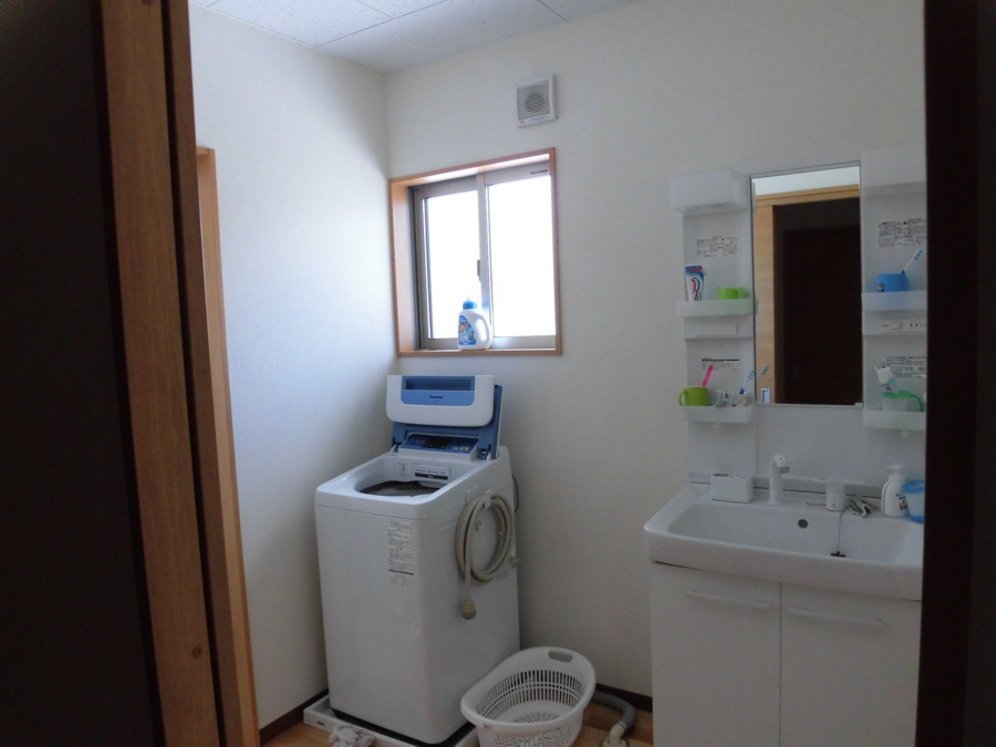 共同生活援助事業所コラボ　の写真6枚目：洗面所