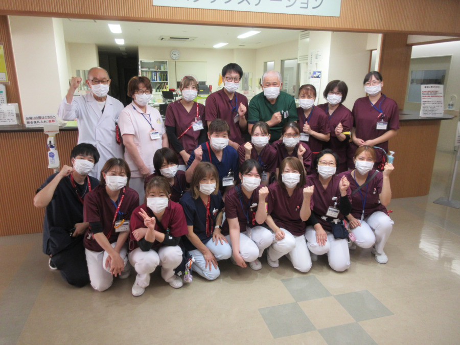 高梁市国民健康保険成羽病院の写真7枚目：私たちと一緒に働きませんか！！　　　お待ちしております！！！　