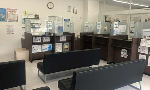 タカラ薬局 春日原北（薬剤師の求人）の写真2枚目：タカラ薬局 春日原北の内観