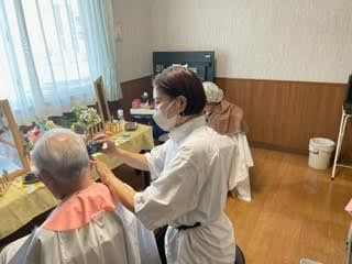 trip salon　HEARTS（美容師の求人）の写真4枚目：