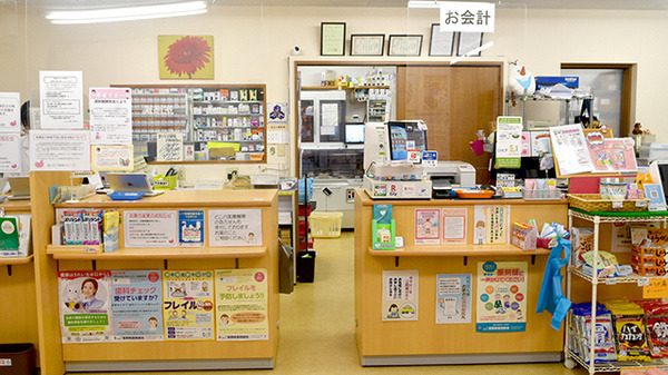 あいケア薬局　西和田店（調剤事務の求人）の写真2枚目：あいケア薬局西和田店