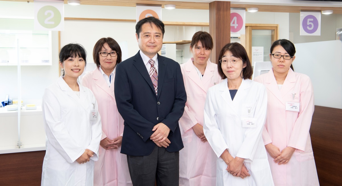 はなもも薬局（薬剤師の求人）の写真3枚目：地域の皆様に信頼されるかかりつけ薬局・健康サポート薬局を目指しております。