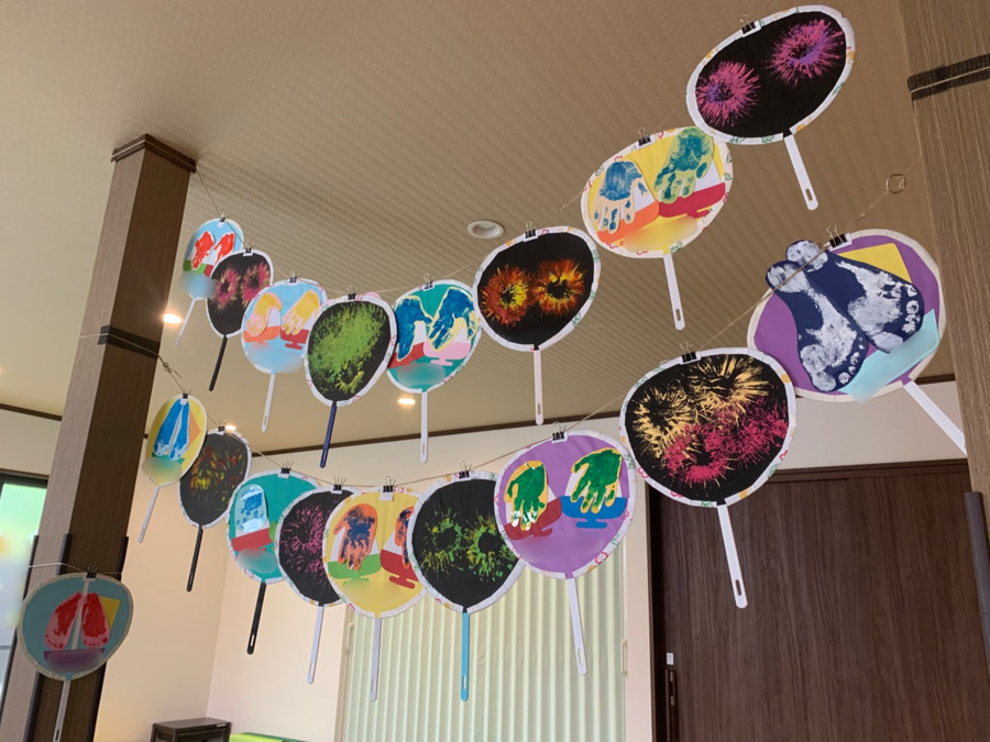 児童デイサービス こもっこ 高石（理学療法士の求人）の写真6枚目：夏の制作