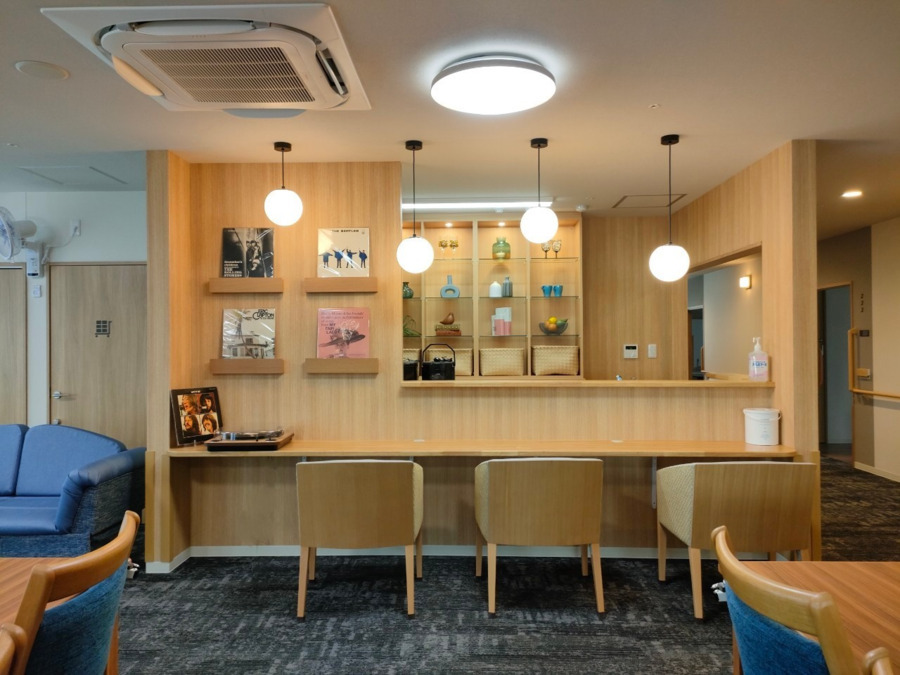 ミモザ三島壱町田介護付きホームの写真3枚目：施設では感染対策も徹底しマメに消毒を行っております♪