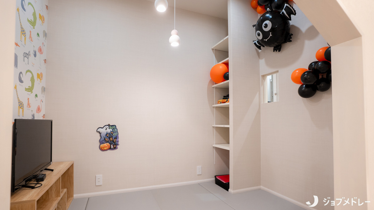 小岩井歯科（医療事務/受付の求人）の写真23枚目：キッズスペースを完備しています