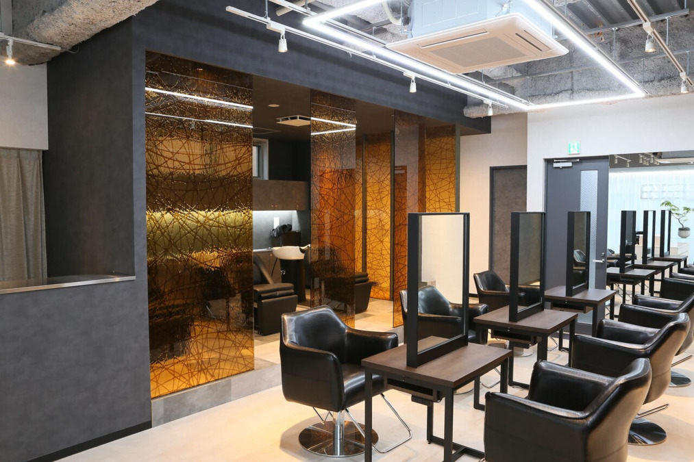 REEED本店・青山店（美容師の求人）の写真3枚目：