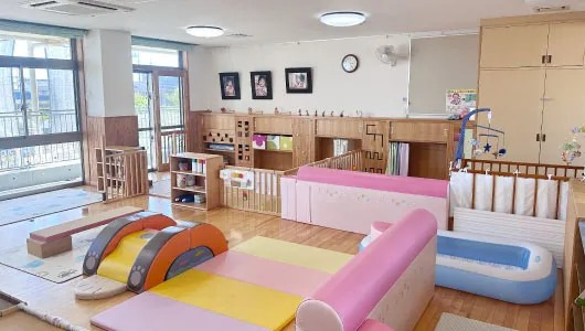 順愛こども園(保育士の求人)の写真2枚目: