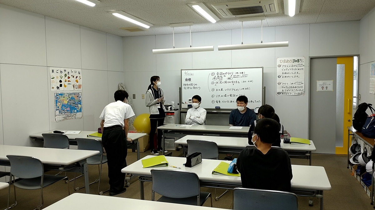 就労準備型放課後等デイサービス ひまわりJOB 掛川駅前校（児童指導員/指導員の求人）の写真3枚目：