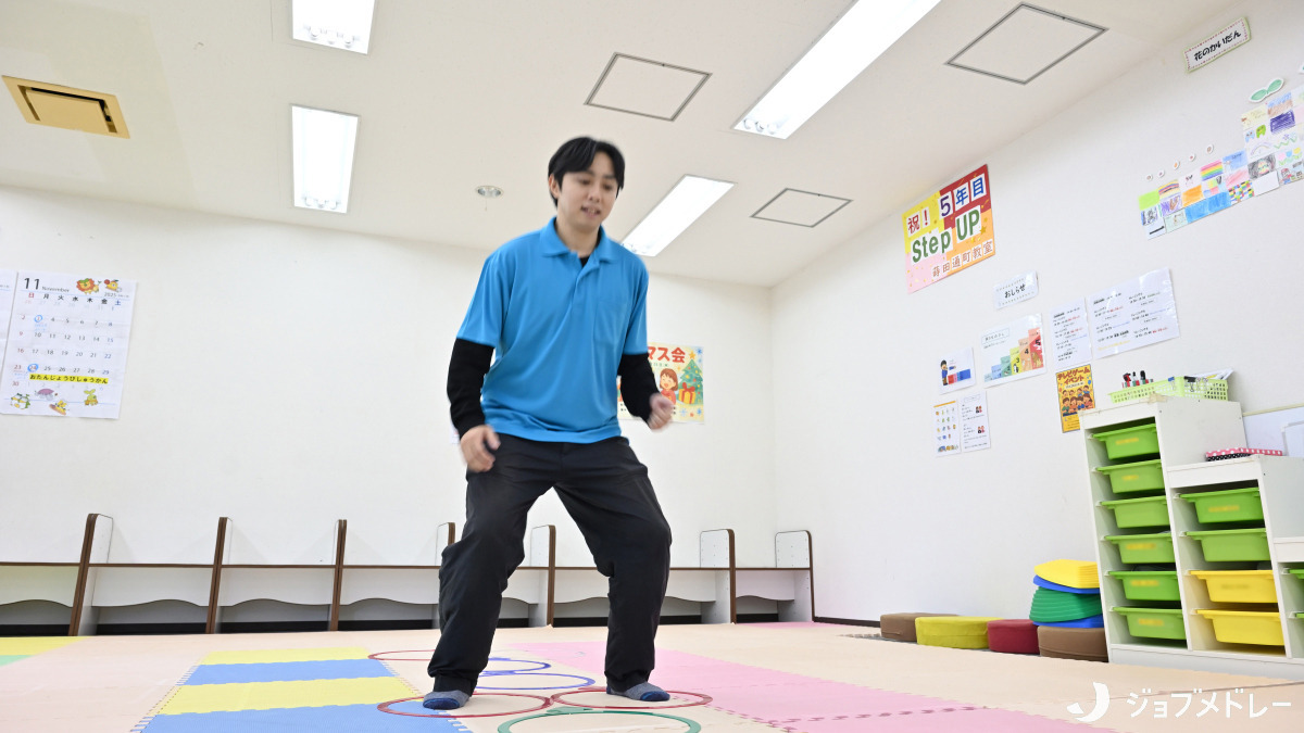 StepUP蒔田通町教室（保育士の求人）の写真6枚目：体を動かすことで脳を活性化させます