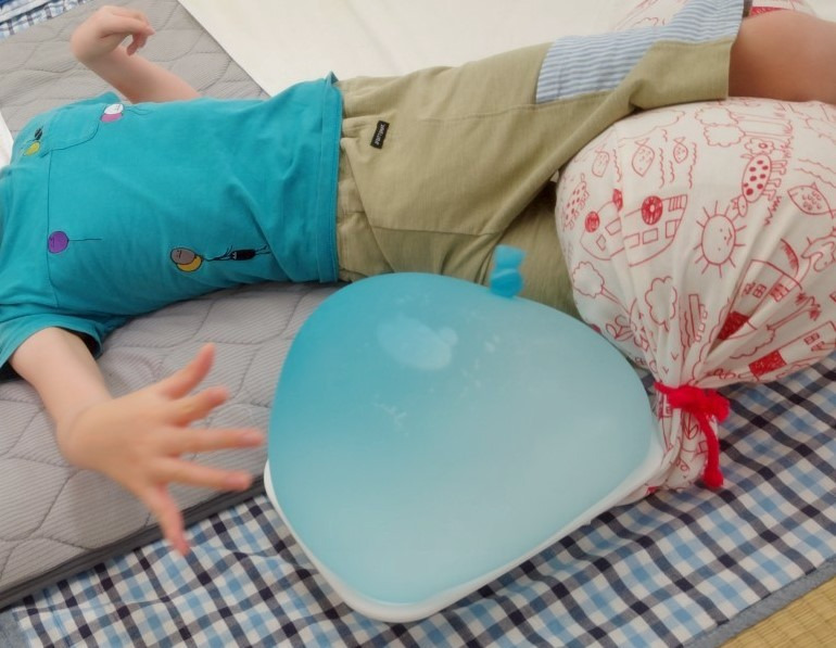 放課後等デイサービス　Cherry Blossom（児童指導員/指導員の求人）の写真18枚目：感覚あそび　バブルボール