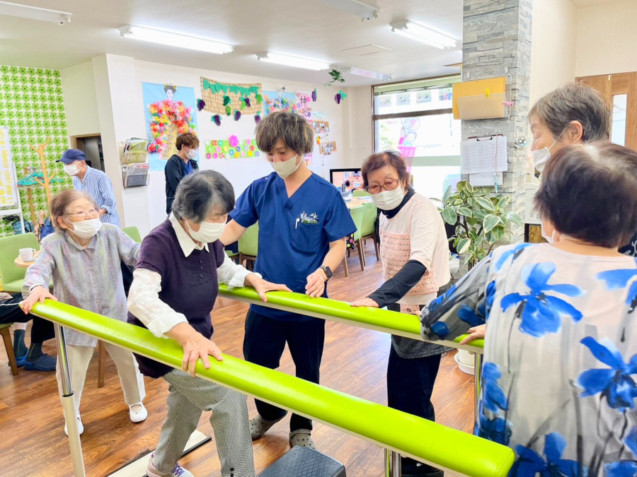 リハビリデイサービス 結びつ木（介護タクシー/ドライバーの求人）の写真5枚目：