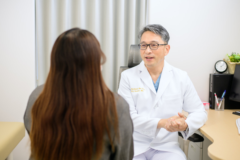 立川パークスクリニック（医療事務/受付の求人）の写真3枚目：一般内科、血液内科に加え、更年期障害やピル処方、ワクチンなど幅広い知識があります