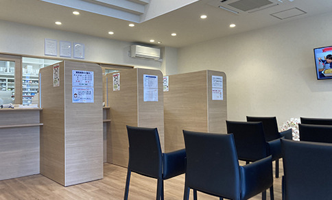 タカラ薬局 原田（薬剤師の求人）の写真2枚目：タカラ薬局 原田の内観