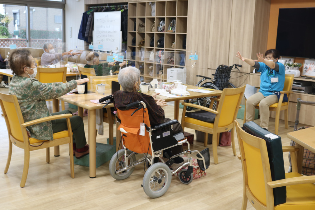すまいるデイケア（介護職/ヘルパーの求人）の写真2枚目：
