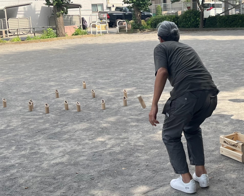 アクセシブル北大宮（生活支援員の求人）の写真9枚目：レクリエーション／モルック