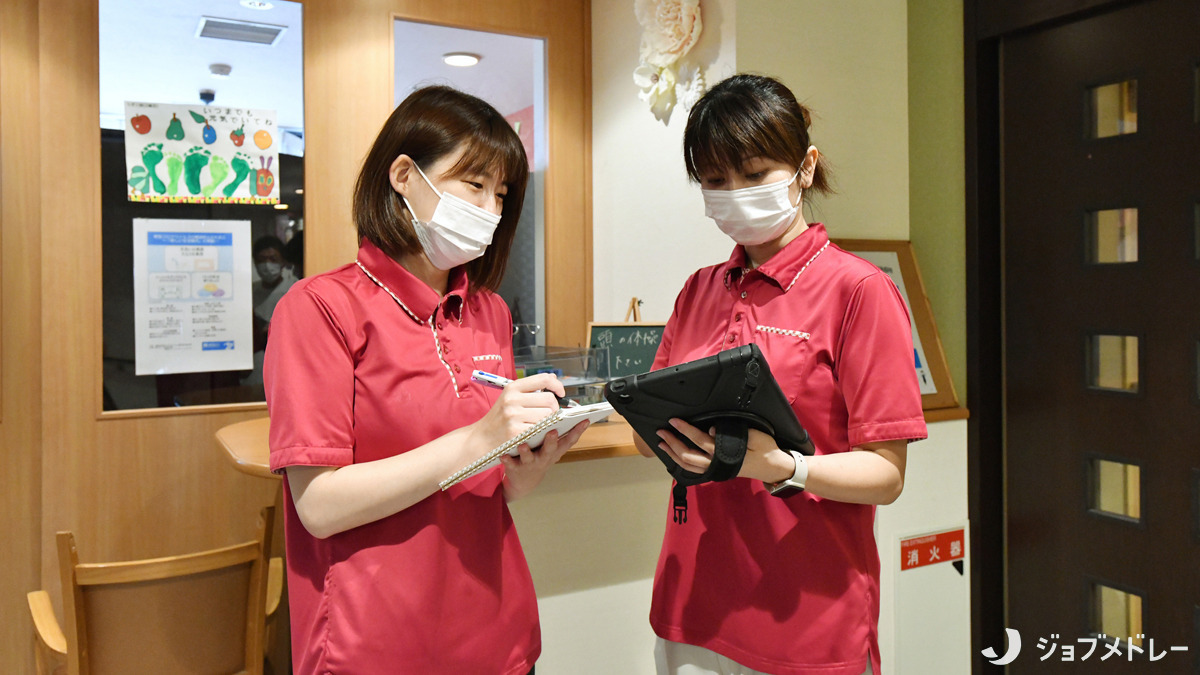 特別養護老人ホームアンブル宝町（看護師/准看護師の求人）の写真12枚目：何かあればすぐ相談できる環境です