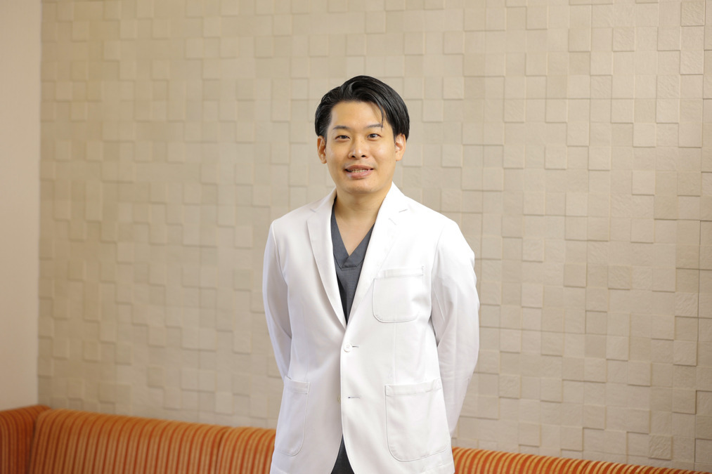 三浦歯科(歯科衛生士の求人)の写真7枚目:院長です!優しく、誠実で真面目です🧐