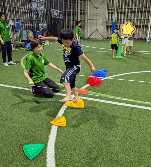 放課後等デイサービス　ここから仲ばる（保育士の求人）の写真2枚目：