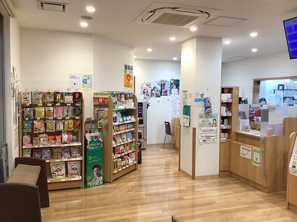 株式会社アイセイ薬局 アイセイ薬局 上星川店の写真
