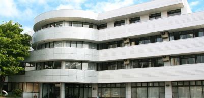 にしお老人保健施設彩りの写真2枚目：西尾駅から徒歩7分の通いやすい立地です