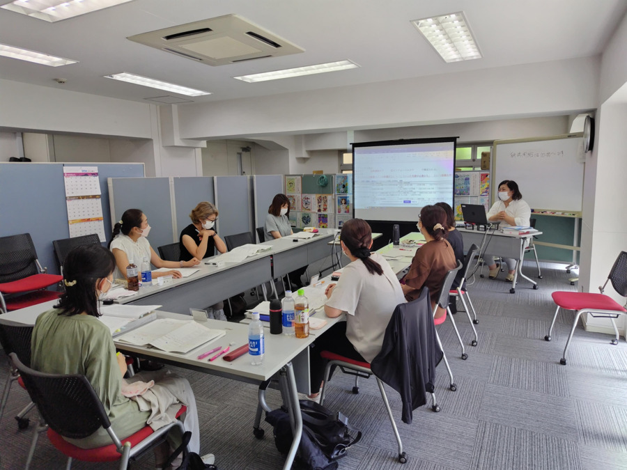 テルウェル東日本 さいたま介護センタ(ケアマネジャーの求人)の写真3枚目:定期的に研修会を実施しているので、安心して働けます!