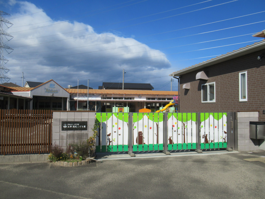 立華認定こども園（幼稚園教諭の求人）の写真2枚目：