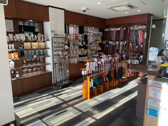 ミント調剤薬局永山店（薬剤師の求人）の写真3枚目：医薬品以外に様々なアイテムを取り扱っています