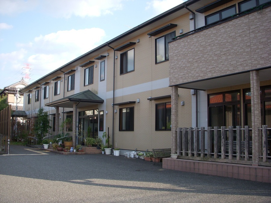 うとノイエ（看護師/准看護師の求人）の写真2枚目：うとノイエの全景写真