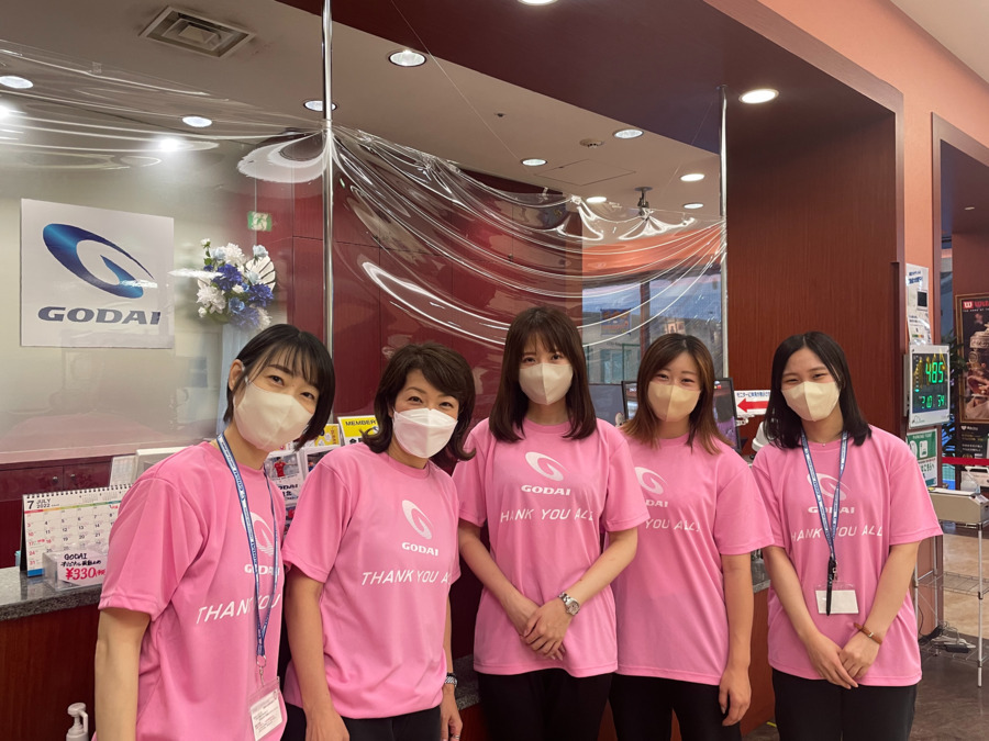 GODAI港北（インストラクターの求人）の写真3枚目：多くの女性社員が活躍中の現場!(^^)!