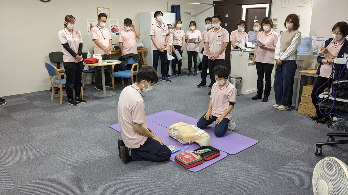 ハッピーリハビリ訪問看護ステーション（作業療法士の求人）の写真4枚目：BLS研修会
