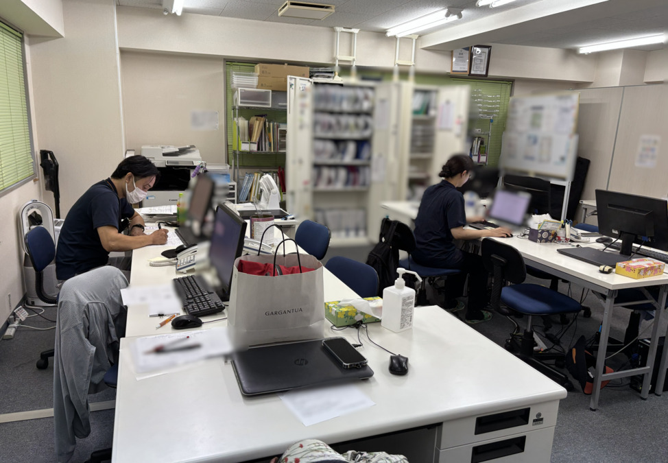 ガイア訪問看護ステーション　荻窪（看護師/准看護師の求人）の写真5枚目：日中、スタッフは訪問に出ているため、事業所内は静かです。