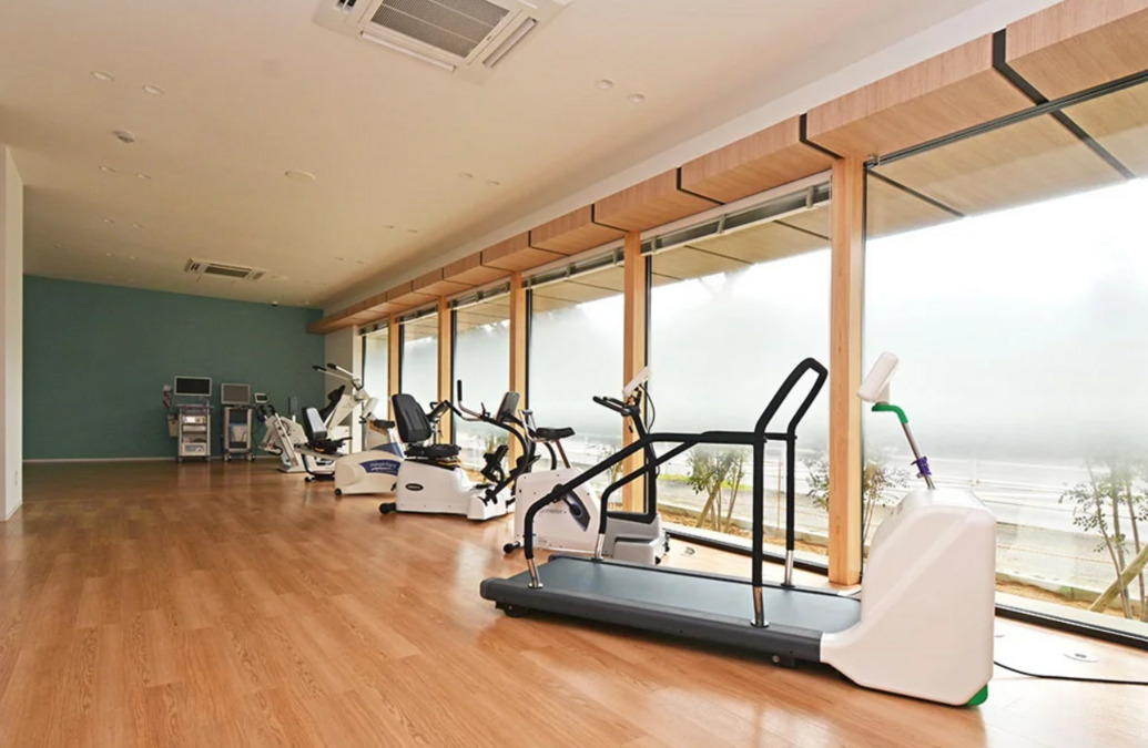 坪井クリニック（理学療法士の求人）の写真2枚目：