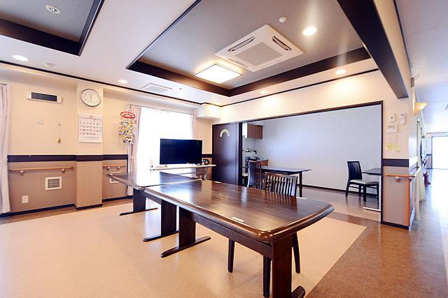 住宅型有料老人ホーム ユーオーディア壱番館(介護職/ヘルパーの求人)の写真3枚目: