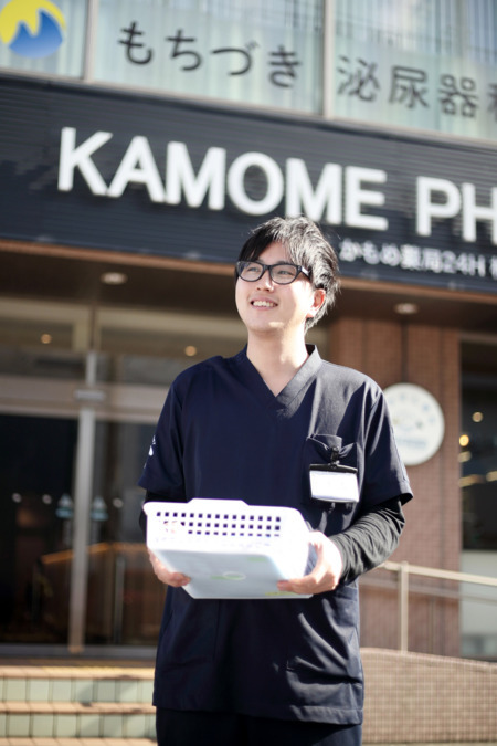 かもめ薬局　北里在宅調剤センター（薬剤師の求人）の写真3枚目：若手から在宅専任薬剤師として活躍できます！