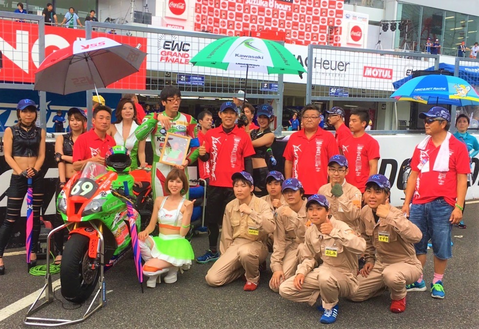 みんなの鍼灸接骨院の写真6枚目：2017年、2018年に鈴鹿８耐のチームトレーナーとして参加！