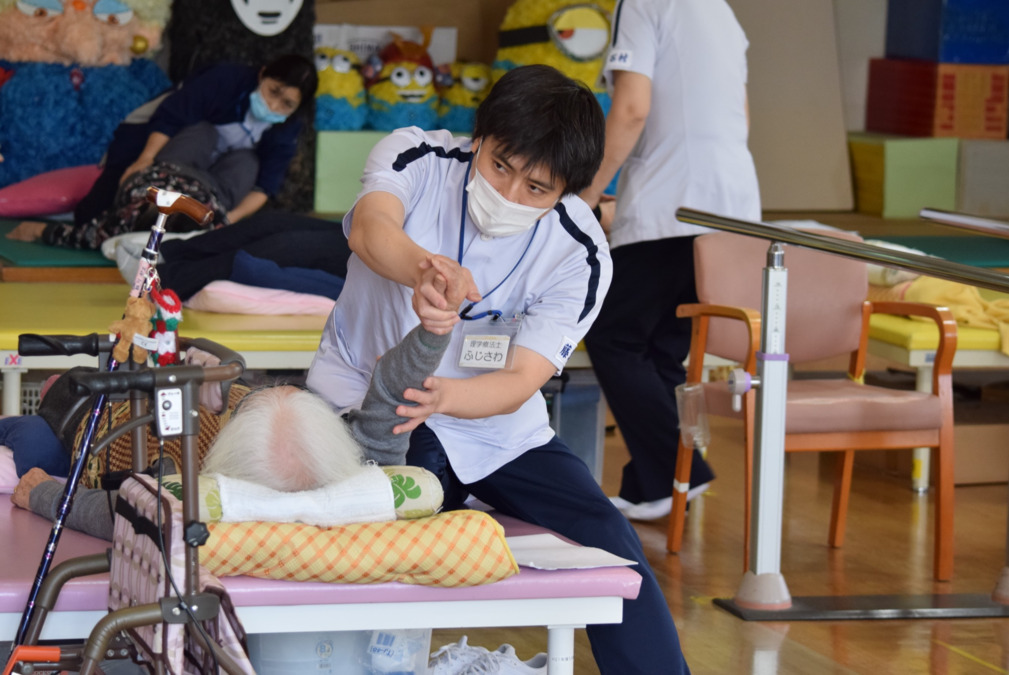 介護老人保健施設けいあいの郷今宿（理学療法士の求人）の写真2枚目：