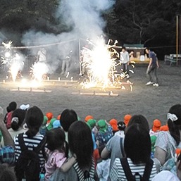 フレンド認定こども園の写真9枚目：親子行事の様子です